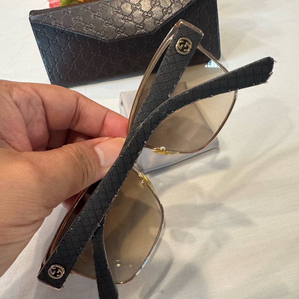 Authentic Gucci Sunglasses - Picture 11 of 12